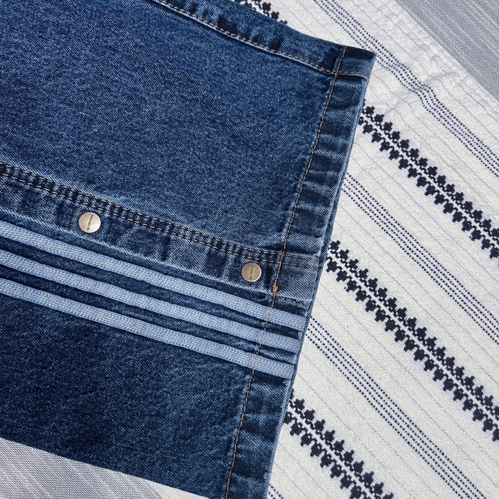 IVY PARK Blue Wide Leg Jeans with White Stripes - Picture 9 of 11